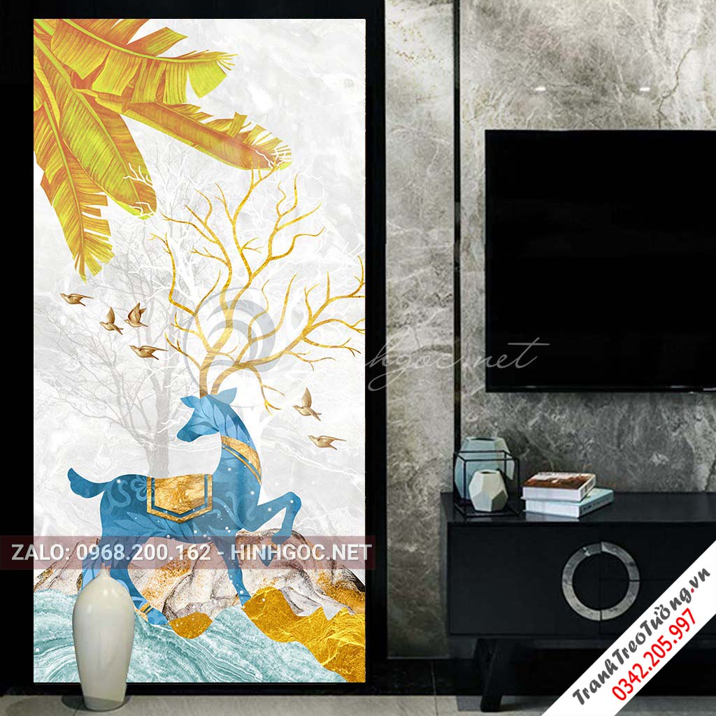 Tranh treo tường, con hươu xanh sừng hoa đứng trên núi-PLT-S-1432