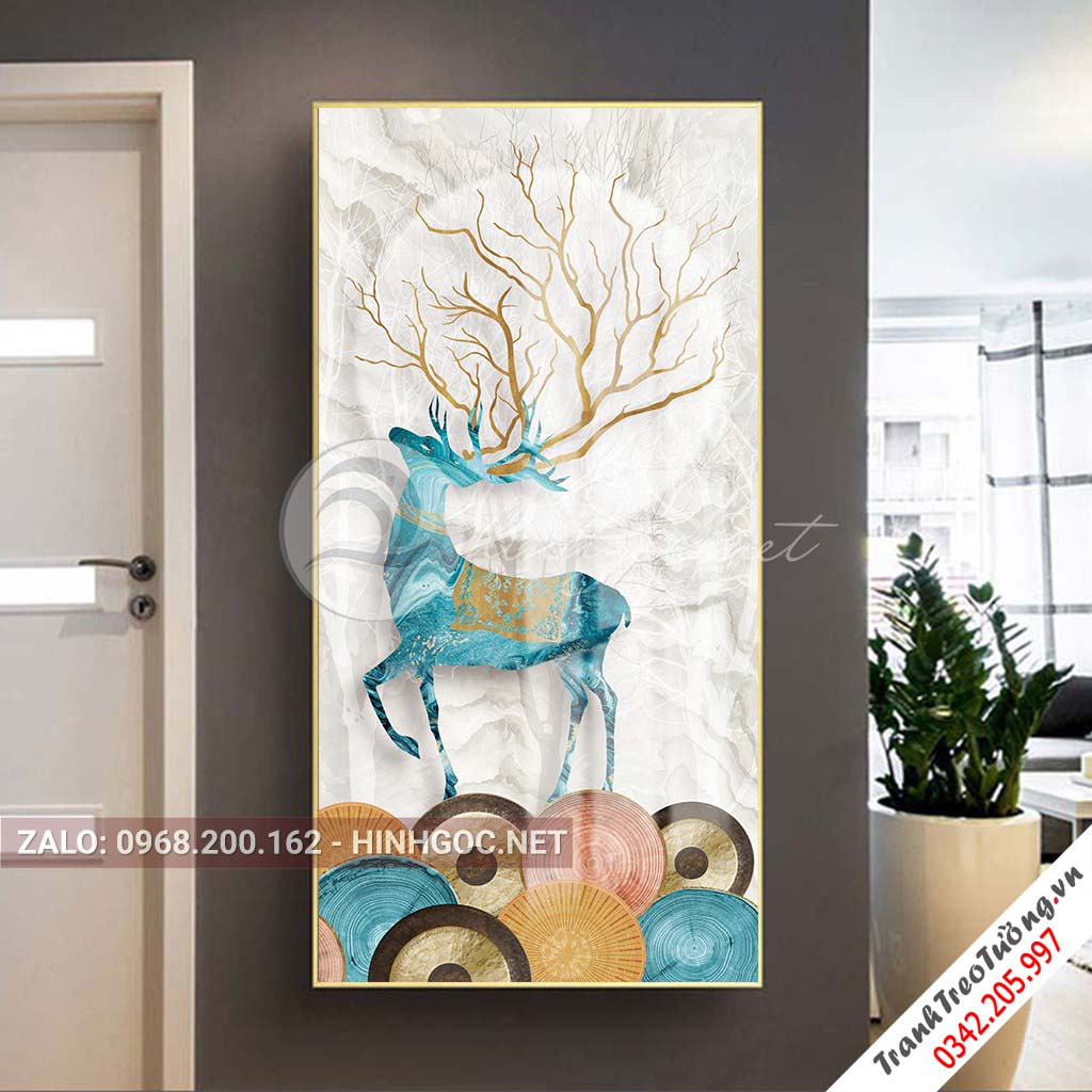 Tranh treo tường, con hươu xanh sừng hoa đứng trên hình tròn-PLT-S-1441