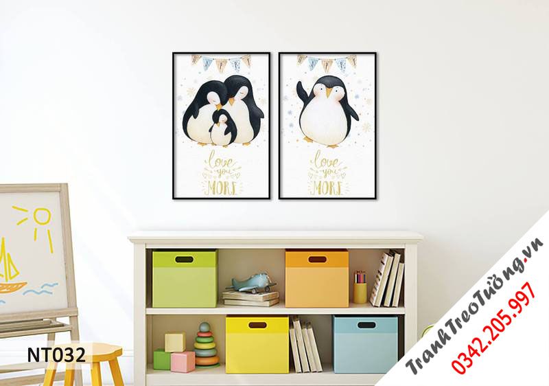 Bộ 2 Tranh Gia Đình Chim Cánh Cụt