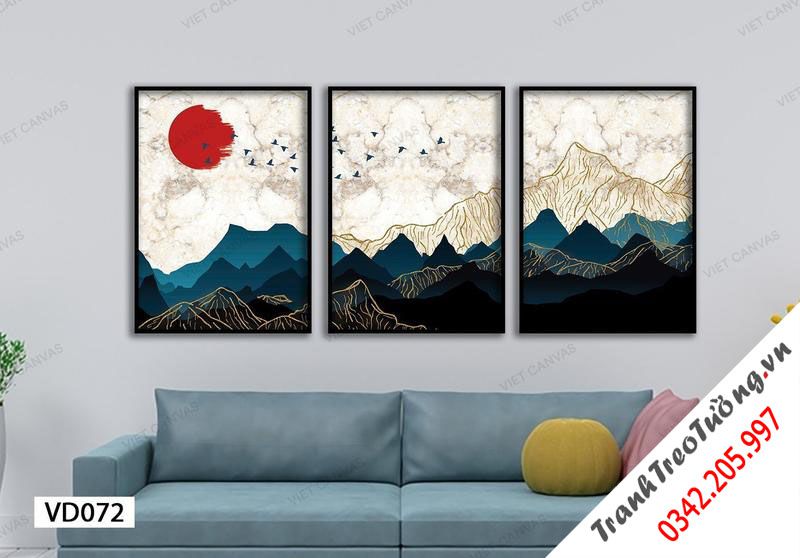 Bộ 3 Tranh Trăng Đỏ Trên Núi